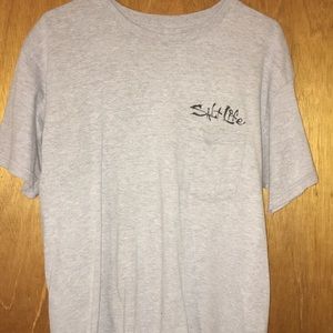 men’s t-shirt